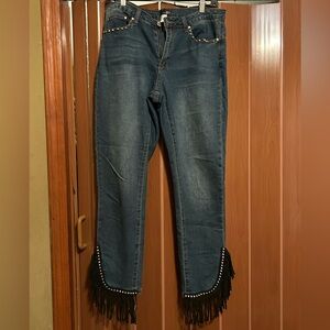 🌟🌟 Venus - Size 12 Fringe and studs Jeans